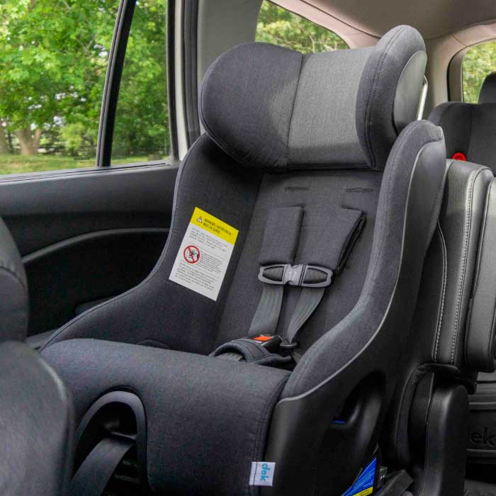 Clek Foonf convertible car seat in mammoth flame-retardant free fabric installed forward-facing